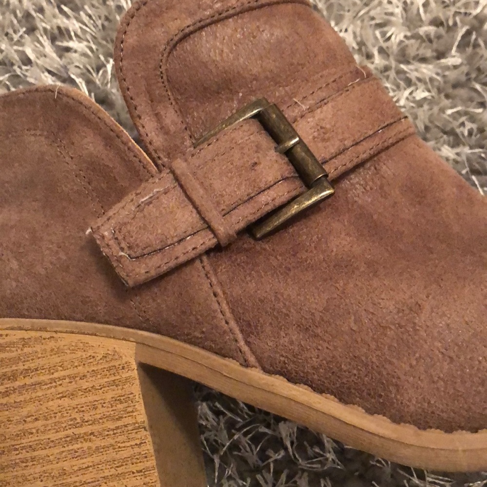 Booties - Picture 4 of 4